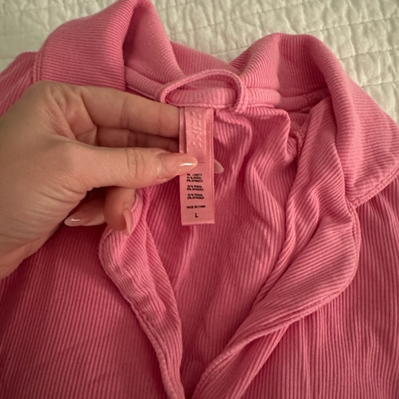 SKIMS bubblegum pink ribbed pajama set - Picture 2 of 6